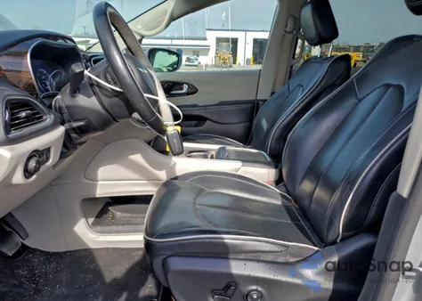 2021 Chrysler Pacifica Limited из США, поврежденный, VIN 2C4RC3GGXMR536923